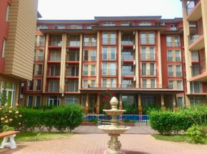 BRATANOV Sunny View Central Apartment
